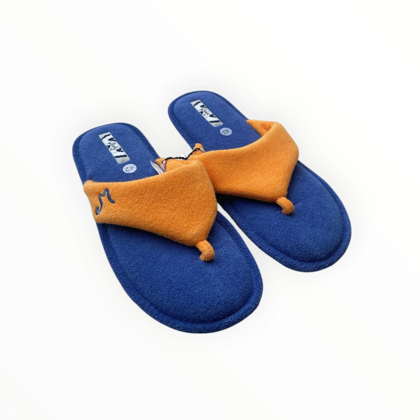 Pierrot Outlet heren slippers in blauw met oranje band en tussenstuk. Comfortabele pantoffels voor thuis.
