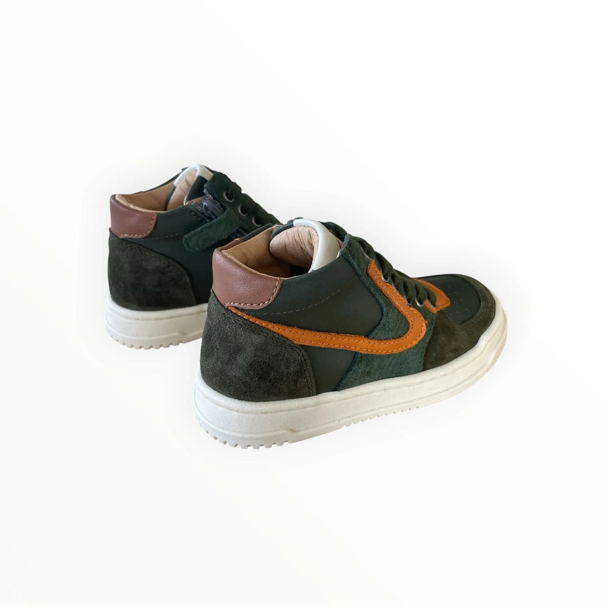 Pierrot Outlet halfhoge sneakers voor kinderen in groen, olijf en cognac suède met witte zool en ritssluiting