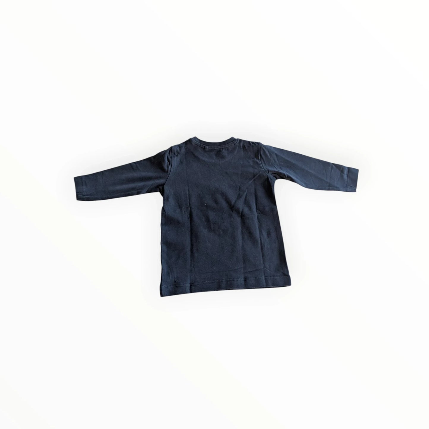 Pierrot Outlet nachtblauwe longsleeve T-shirt met vliegtuigprint en tekst 'let your dreams fly'.