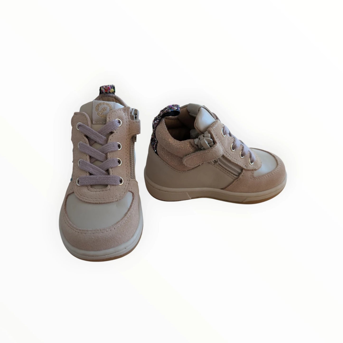 Pierrot Outlet beige suède en leren kindersneakers met glitterrand en ritssluiting