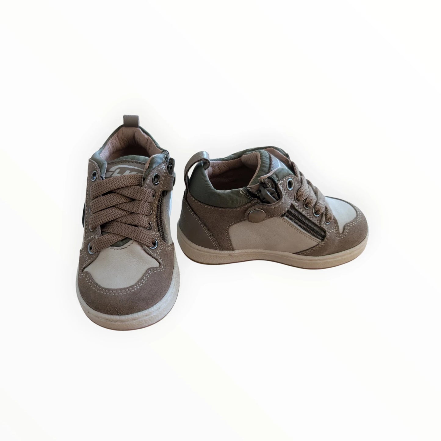 Pierrot Outlet LKS kindersneakers van suède en leer in beige en groen met rits en veters