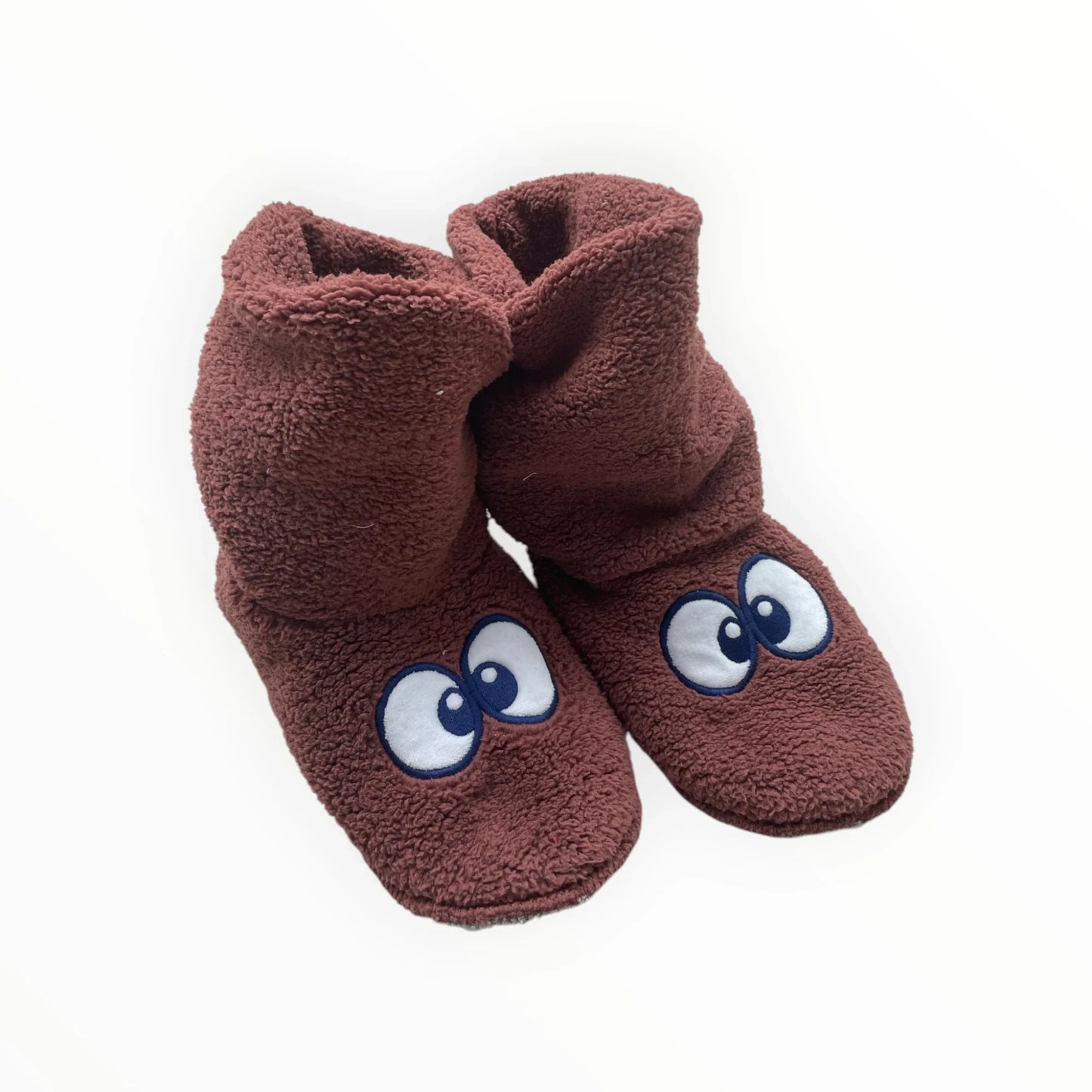 Pierrot Outlet bruine pluche pantoffels met grote cartoonogen en hoge schacht. Zacht en warm.
