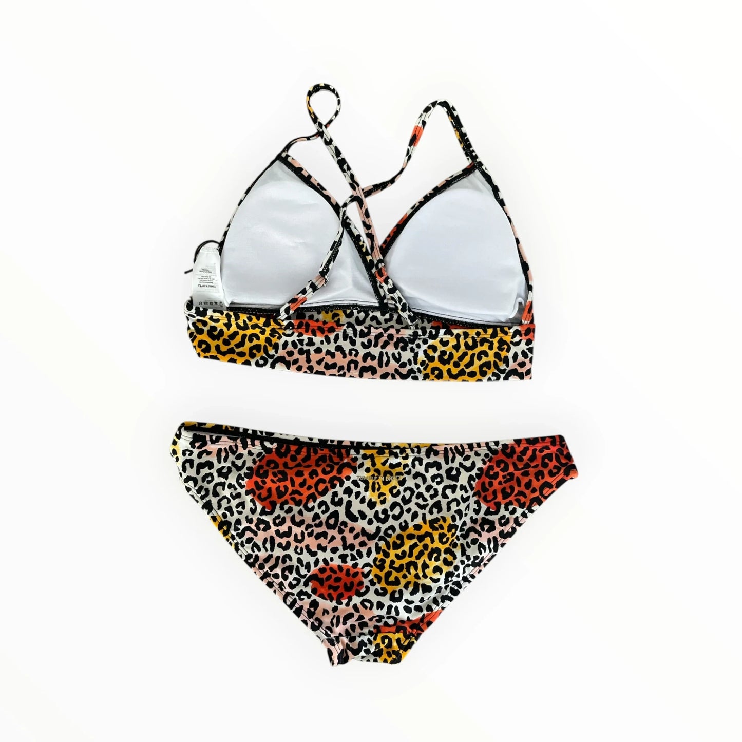 Pierrot Outlet tweedelige bikini met kleurrijke luipaardprint, gekruiste schouderbandjes en sneldrogende stof.