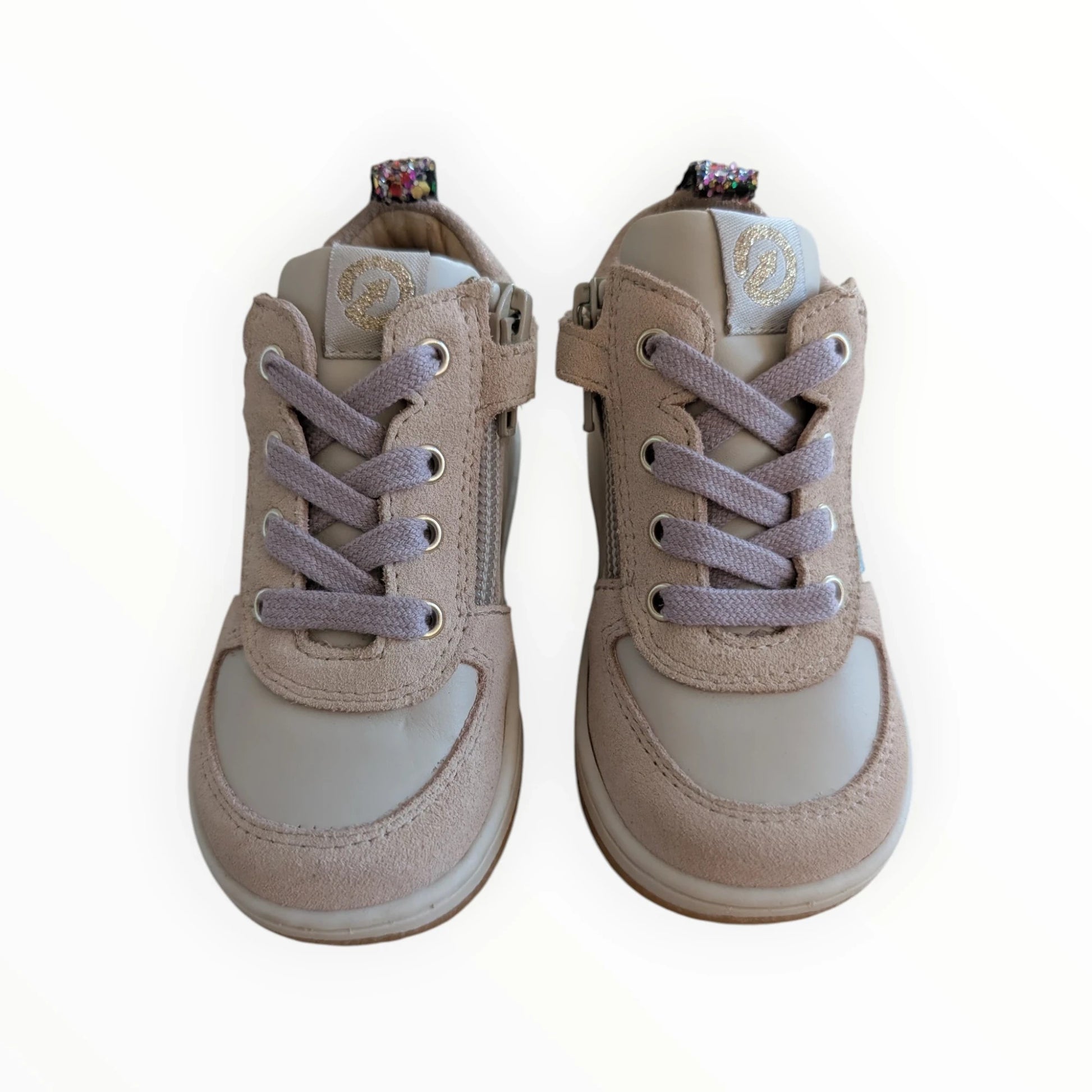 Pierrot Outlet beige suède en leren kindersneakers met glitterrand en ritssluiting