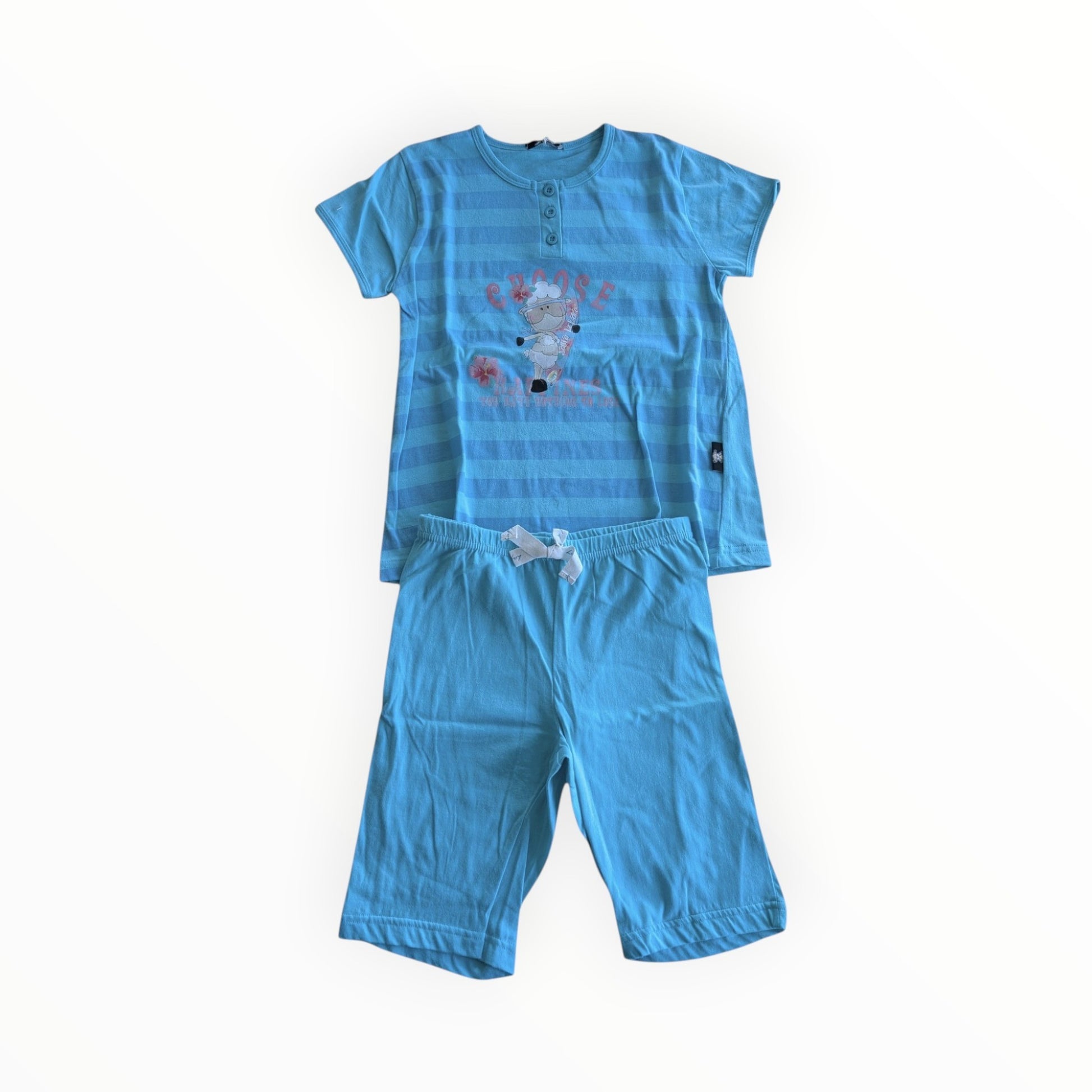 Pierrot Outlet helderblauwe katoenen pyjamaset voor kinderen met korte mouwen, print en elastische short.