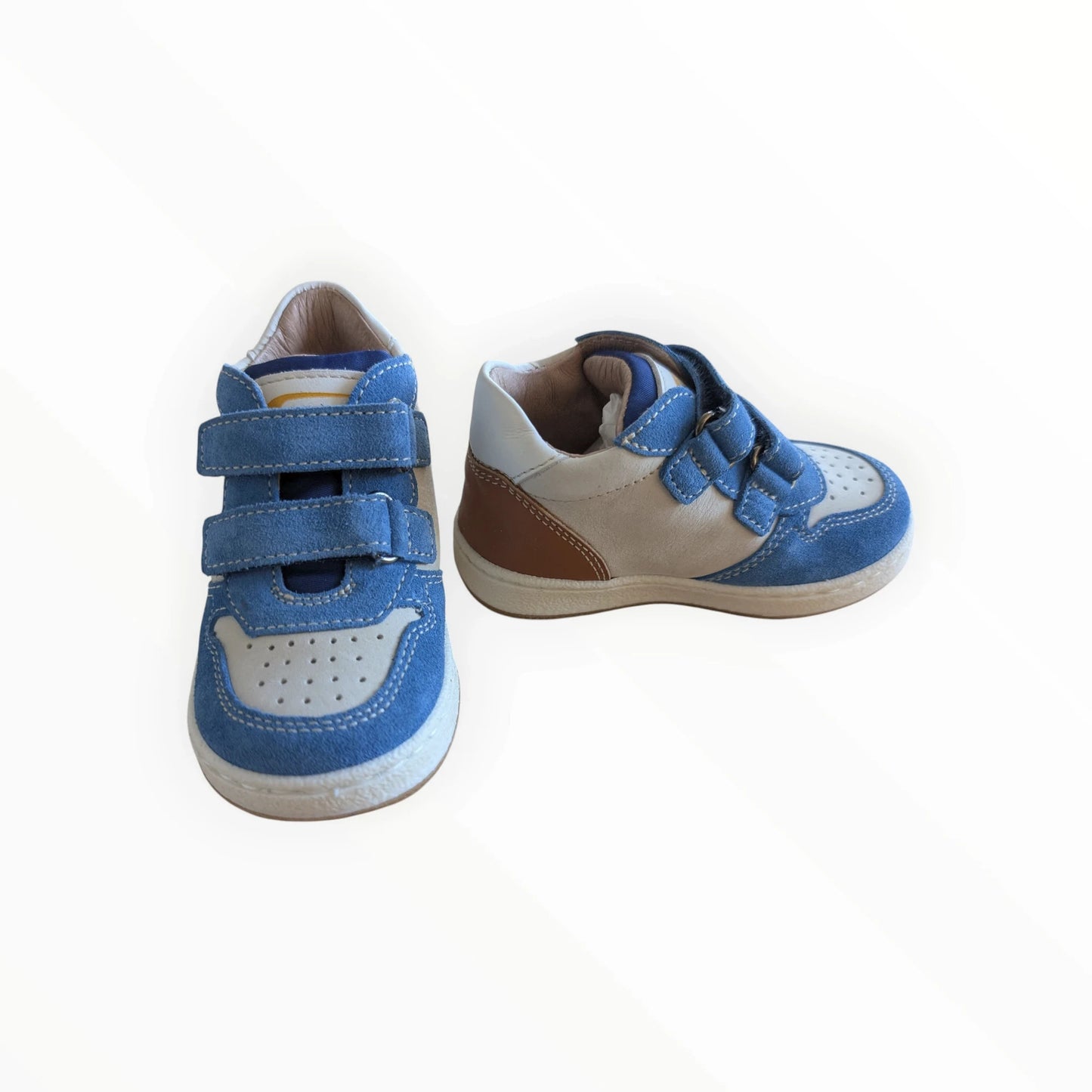 Pierrot Outlet blauwe suède en leren kindersneakers met klittenbandsluiting en perforaties
