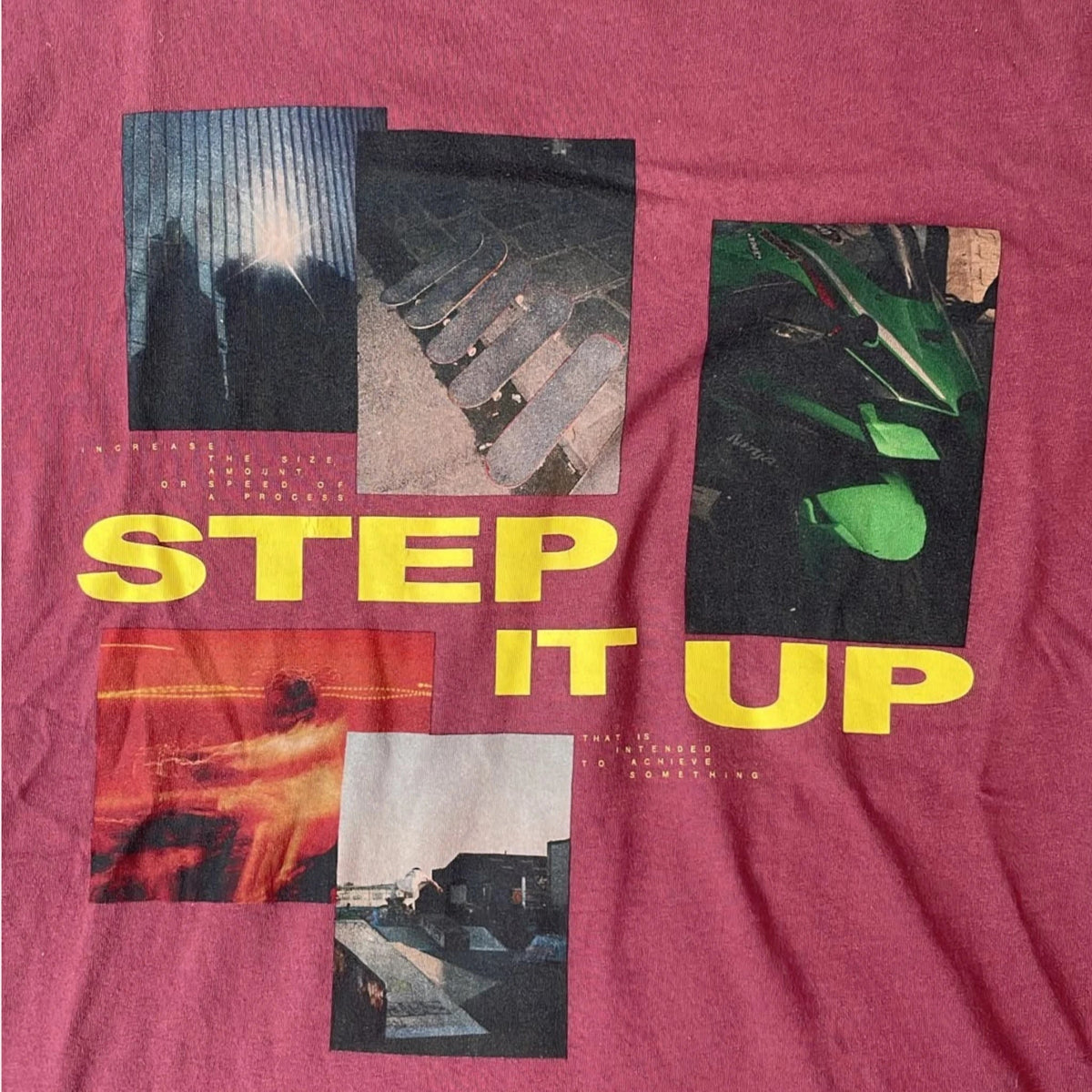 Pierrot Outlet bordeauxrood shirt met lange mouwen en gele grafische STEP IT UP collageprint in urban stijl