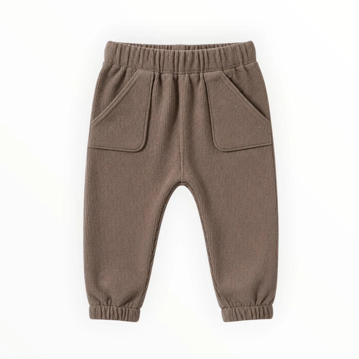 Pierrot Outlet bruine babybroek van zachte ribstof met elastische tailleband en twee opgestikte zakken aan de voorzijde