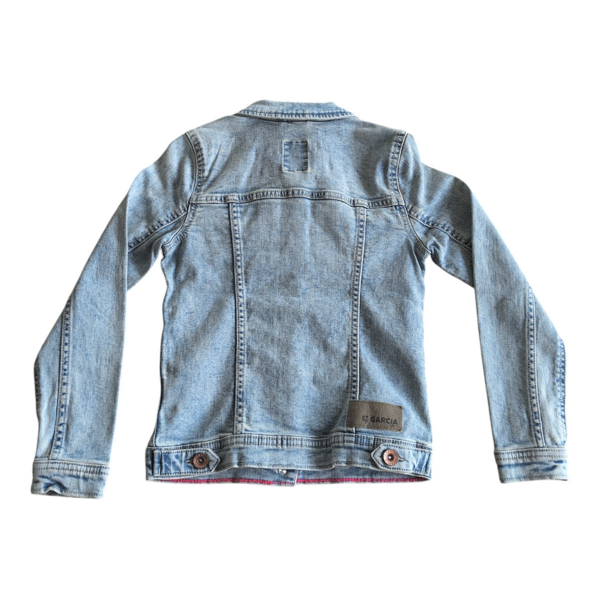 Pierrot Outlet Garcia spijkerjas voor meisjes in lichte wassing. Klassieke denim jas met knoopsluiting en zakken.
