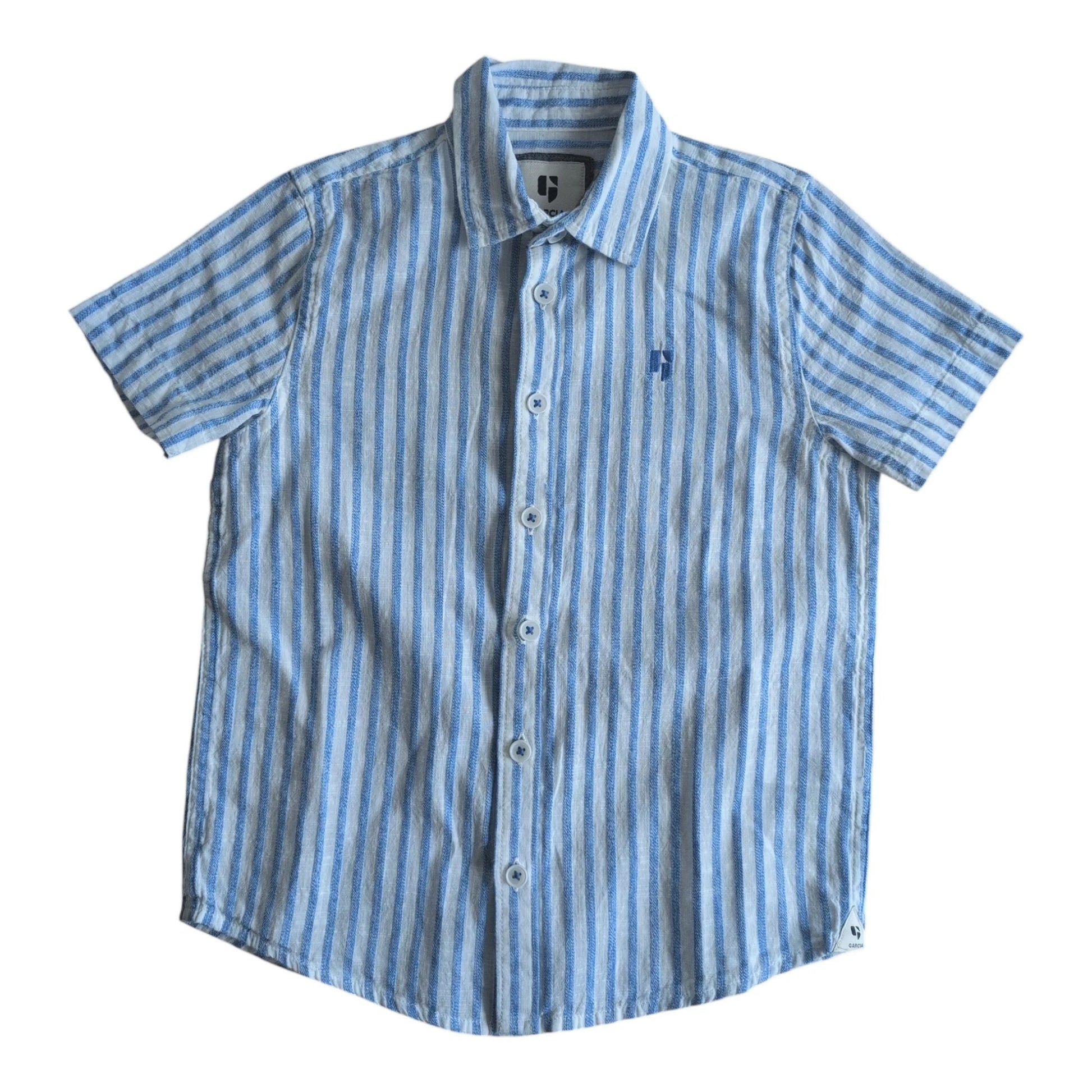 Pierrot Outlet gestreept overhemd met korte mouwen, blauw en wit, ademende stof, casual.