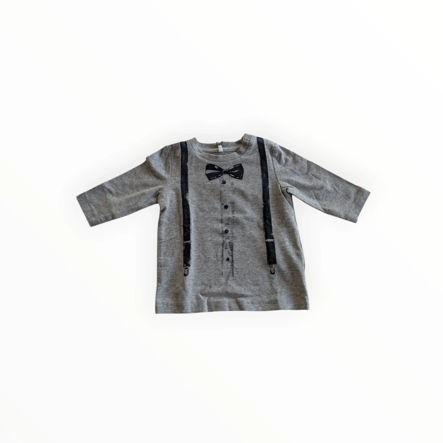 Pierrot Outlet grijze longsleeve shirt met strikje en bretels print, gemaakt van katoen.