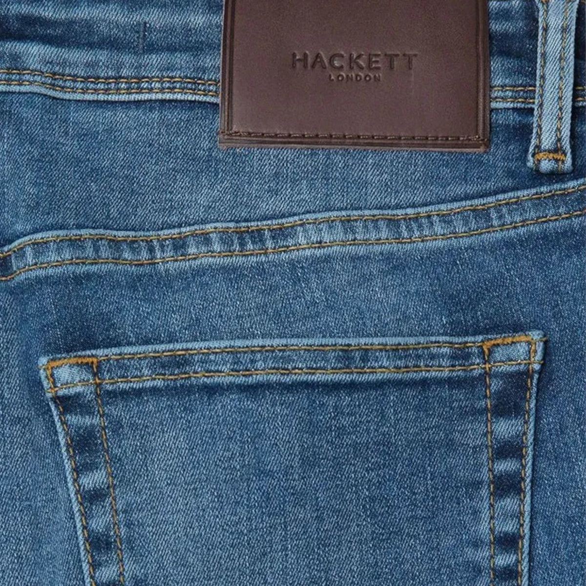Pierrot Outlet Hackett London blauwe denim jeans voor jongens met bruin lederen logolabel op de achterzijde