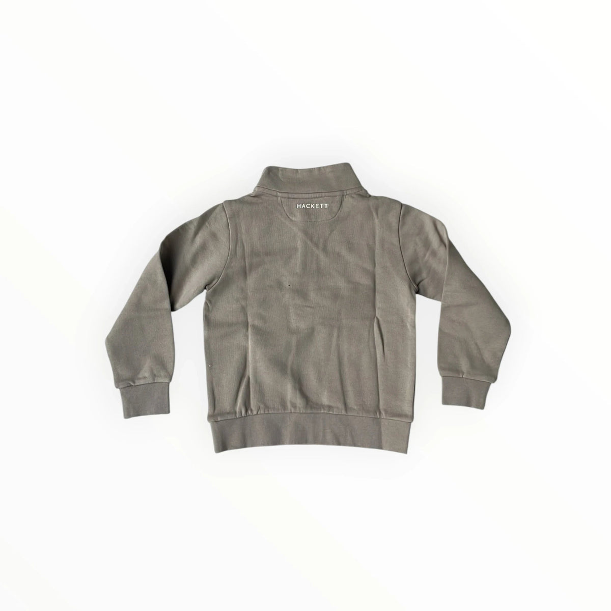 Pierrot Outlet Hackett taupekleurige sweater met halve rits en opstaande kraag voor kinderen, achterkant zichtbaar.
