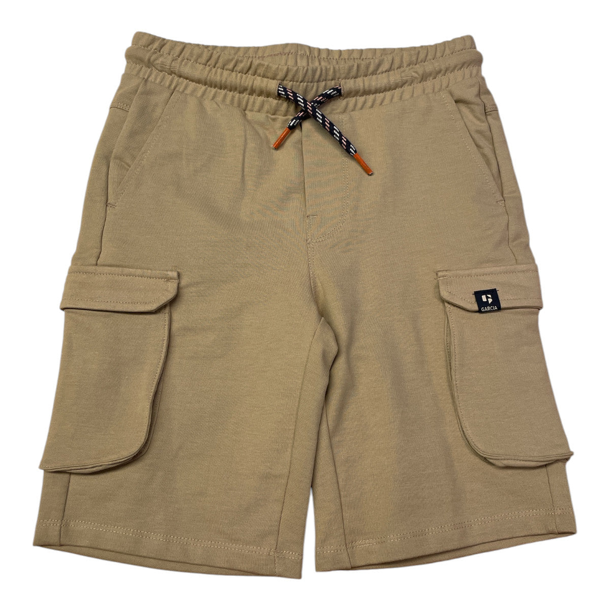 Pierrot Outlet beige katoenen cargoshorts voor jongens met trekkoord en cargozakken.