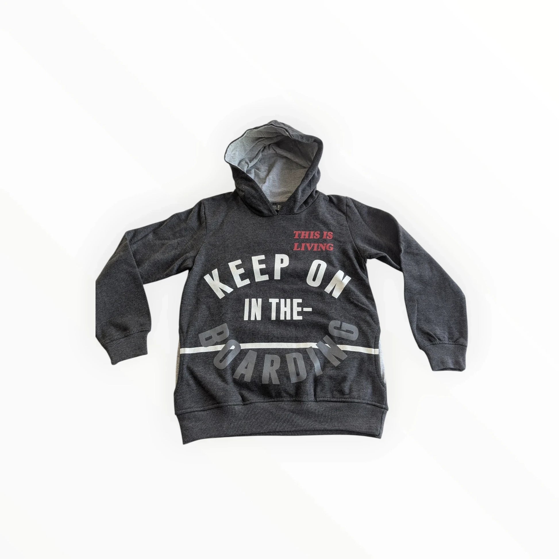 Pierrot Outlet donkergrijze jongens hoodie van katoenmix met tekstprint "KEEP ON IN THE-BOARDING" en "THIS IS LIVING".