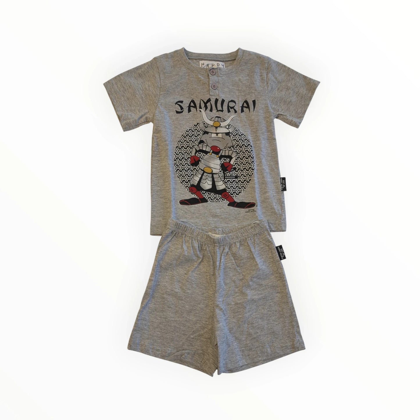 Pierrot Outlet jongens pyjamaset met korte mouwen en shorts, grijs katoen met samurai print en knoopjes aan de halslijn.