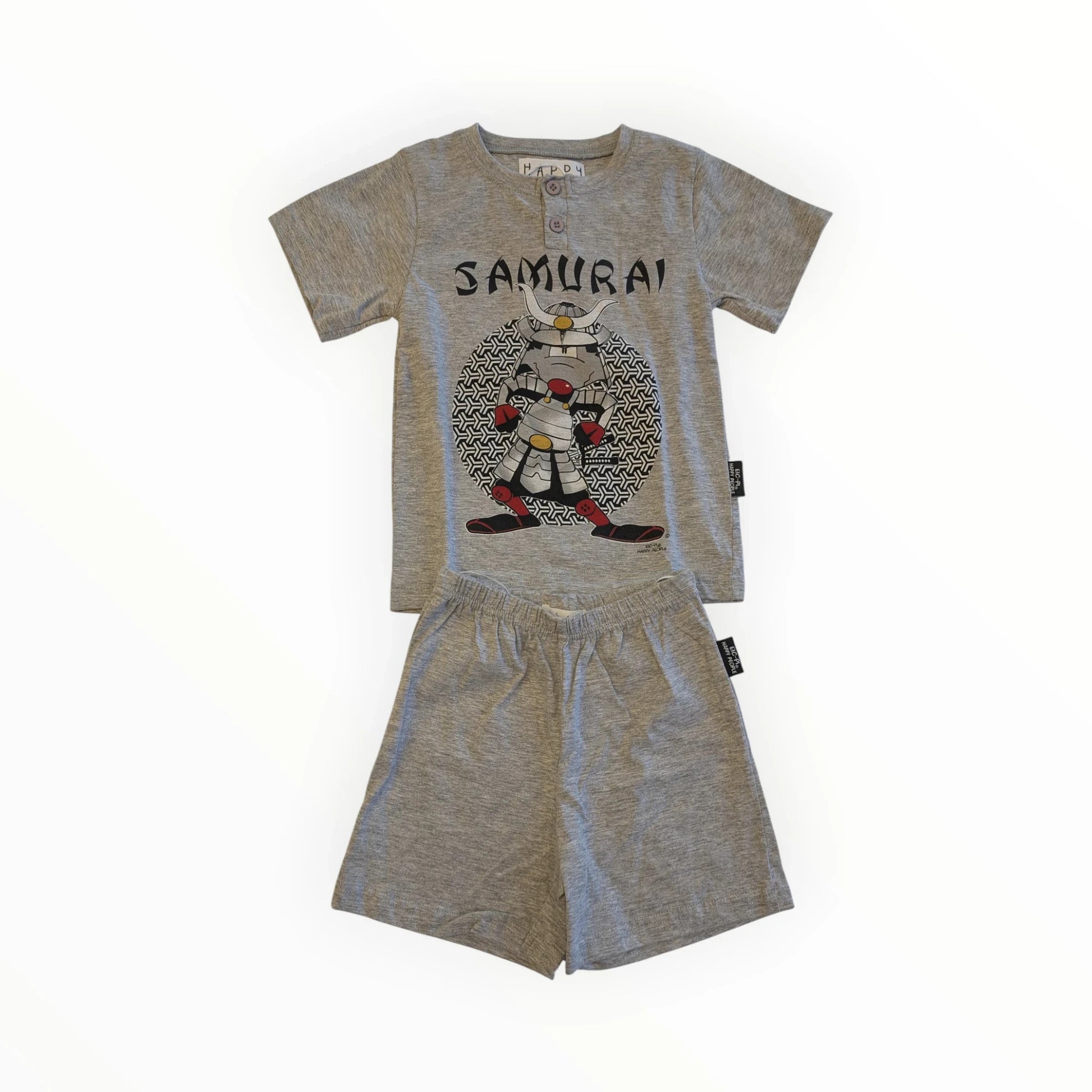 Pierrot Outlet jongens pyjamaset met korte mouwen en shorts, grijs katoen met samurai print en knoopjes aan de halslijn.