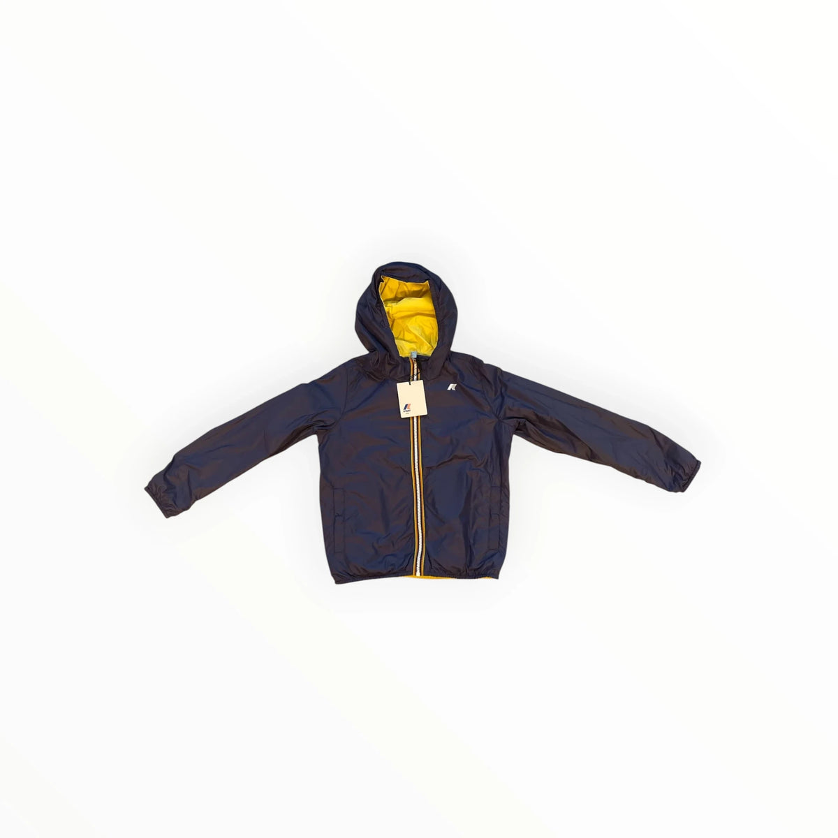 Pierrot Outlet K-Way lichtgewicht donkerblauwe regenjas met capuchon en opvallende gele voering.