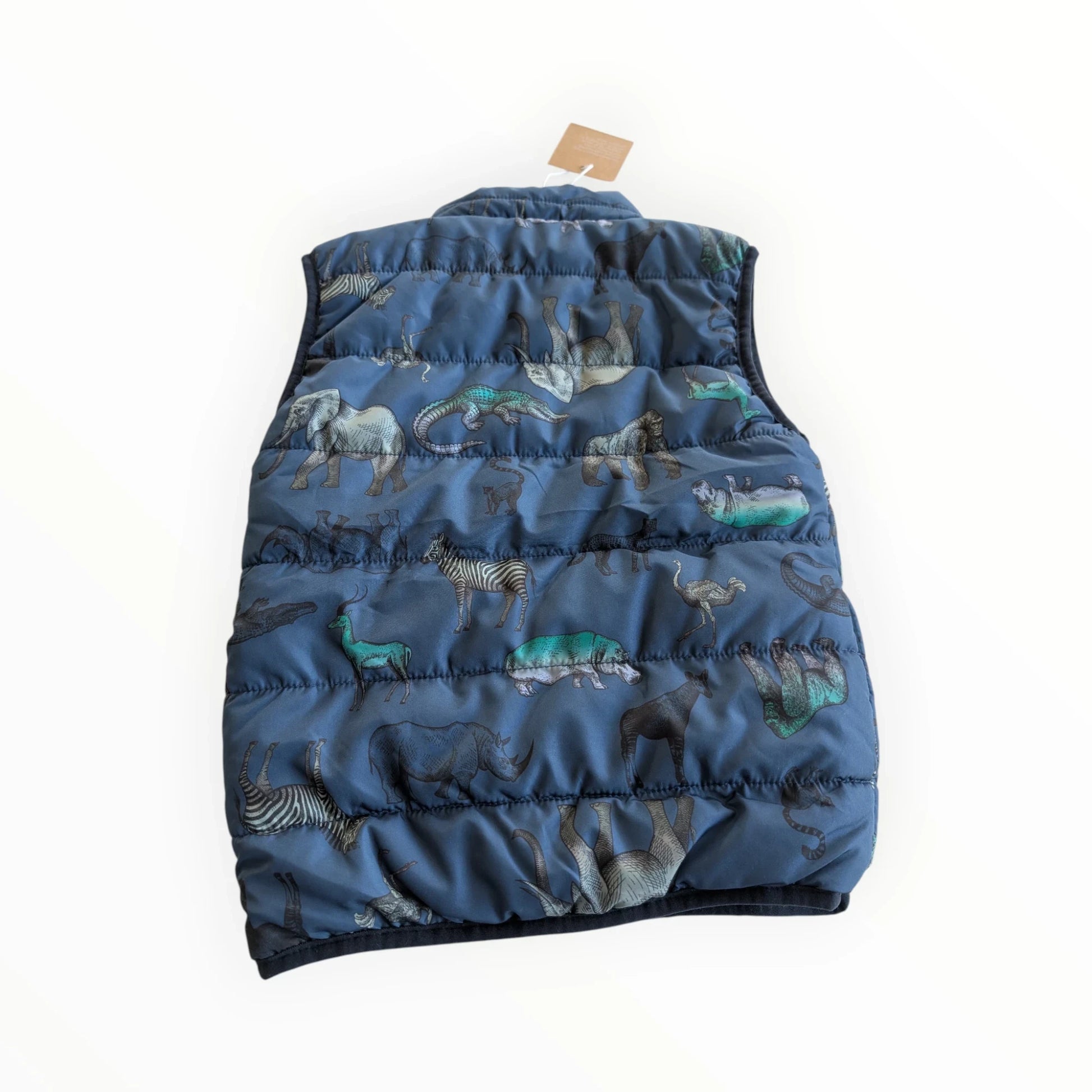 Pierrot Outlet gewatteerd kinder gilet met dierenprint in blauw. Met olifanten, zebra's, neushoorns en giraffen.