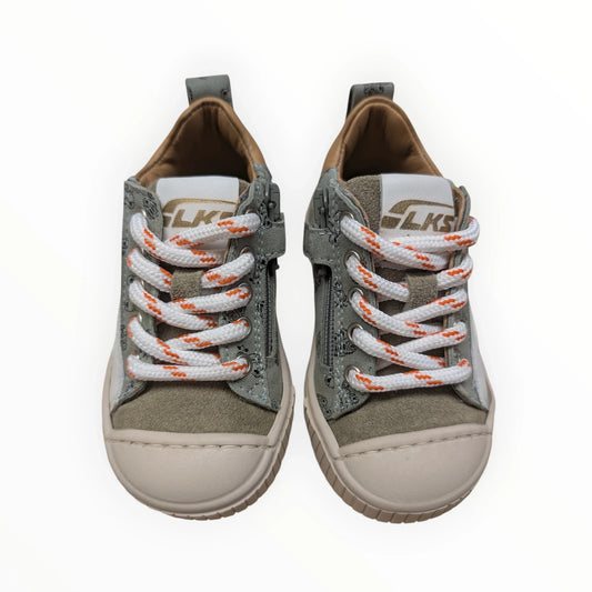 Pierrot Outlet kindersneakers van suède en textiel in olijfgroen met oranje veters en rits
