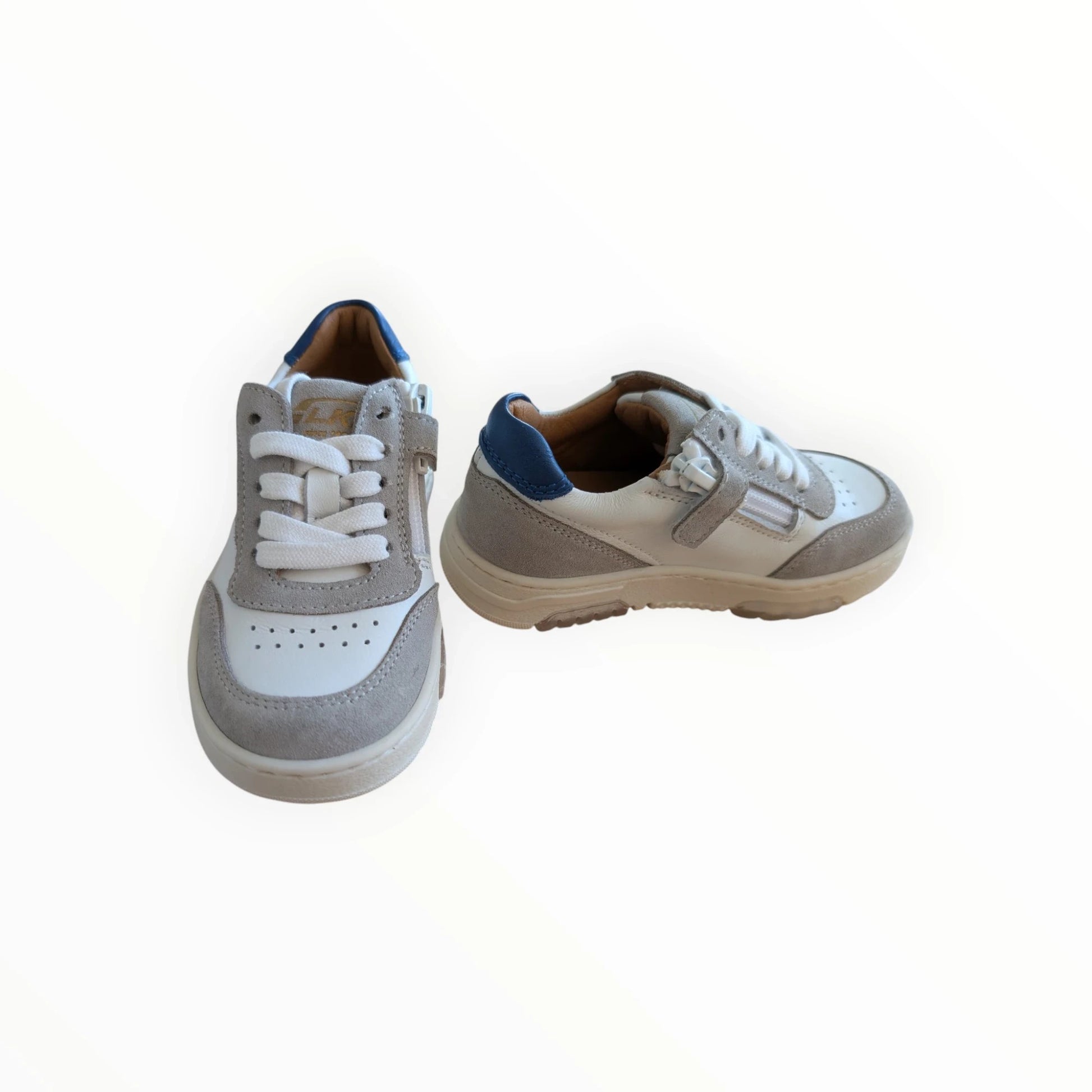 Pierrot Outlet kindersneakers van leer en suède in wit, grijs en blauw met veters en rits