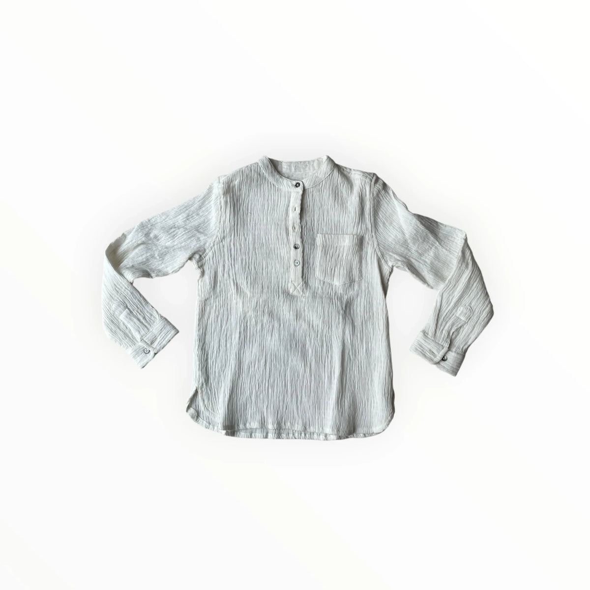 Pierrot Outlet off-white linnen blouse met lange mouwen, opstaande kraag en borstzakje