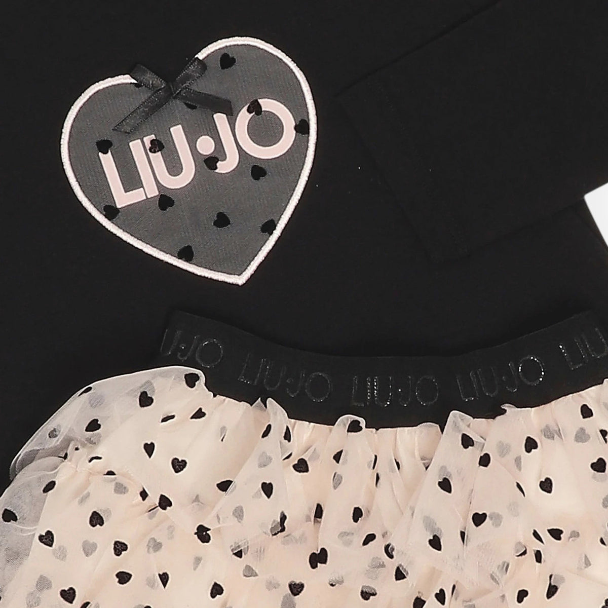 Pierrot Outlet Liu Jo meisjes set met zwarte longsleeve met hartlogo en poederroze tule rok met hartjespatroon