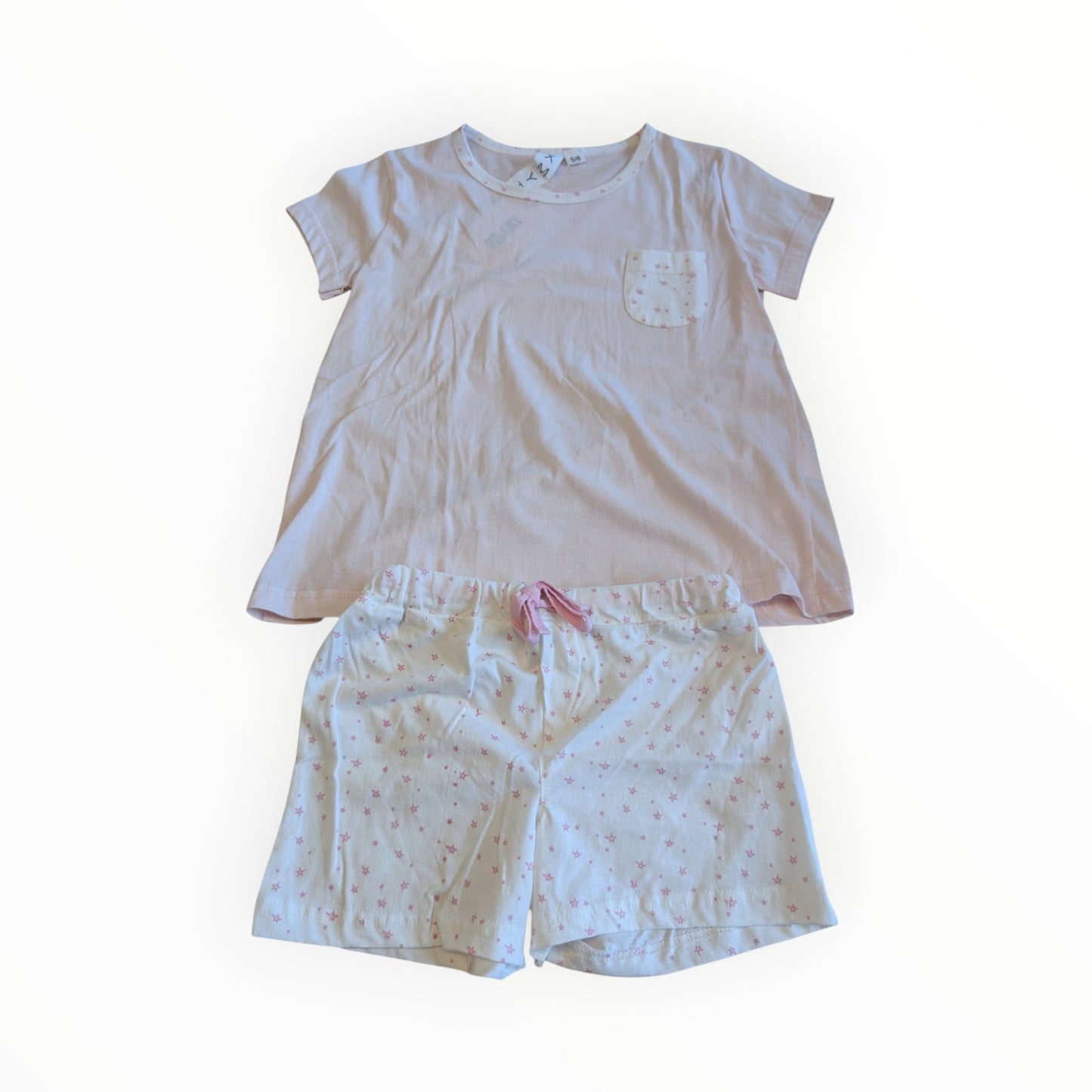 Pierrot Outlet meisjes pyjamaset met zachtroze T-shirt en wit broekje met sterretjesprint en elastische tailleband