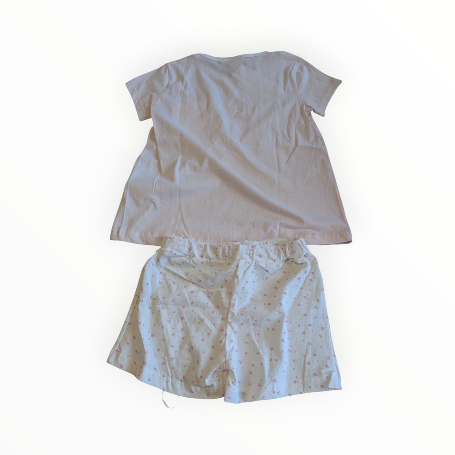 Pierrot Outlet meisjes pyjamaset met zachtroze T-shirt en wit kort broekje met sterretjesprint