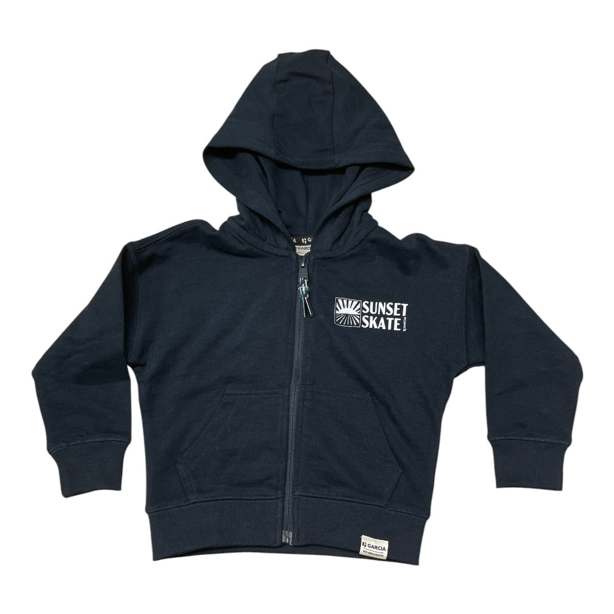 Pierrot Outlet navy katoenen hoodie met rits, capuchon en 'Sunset Skate' print op de borst en rug.