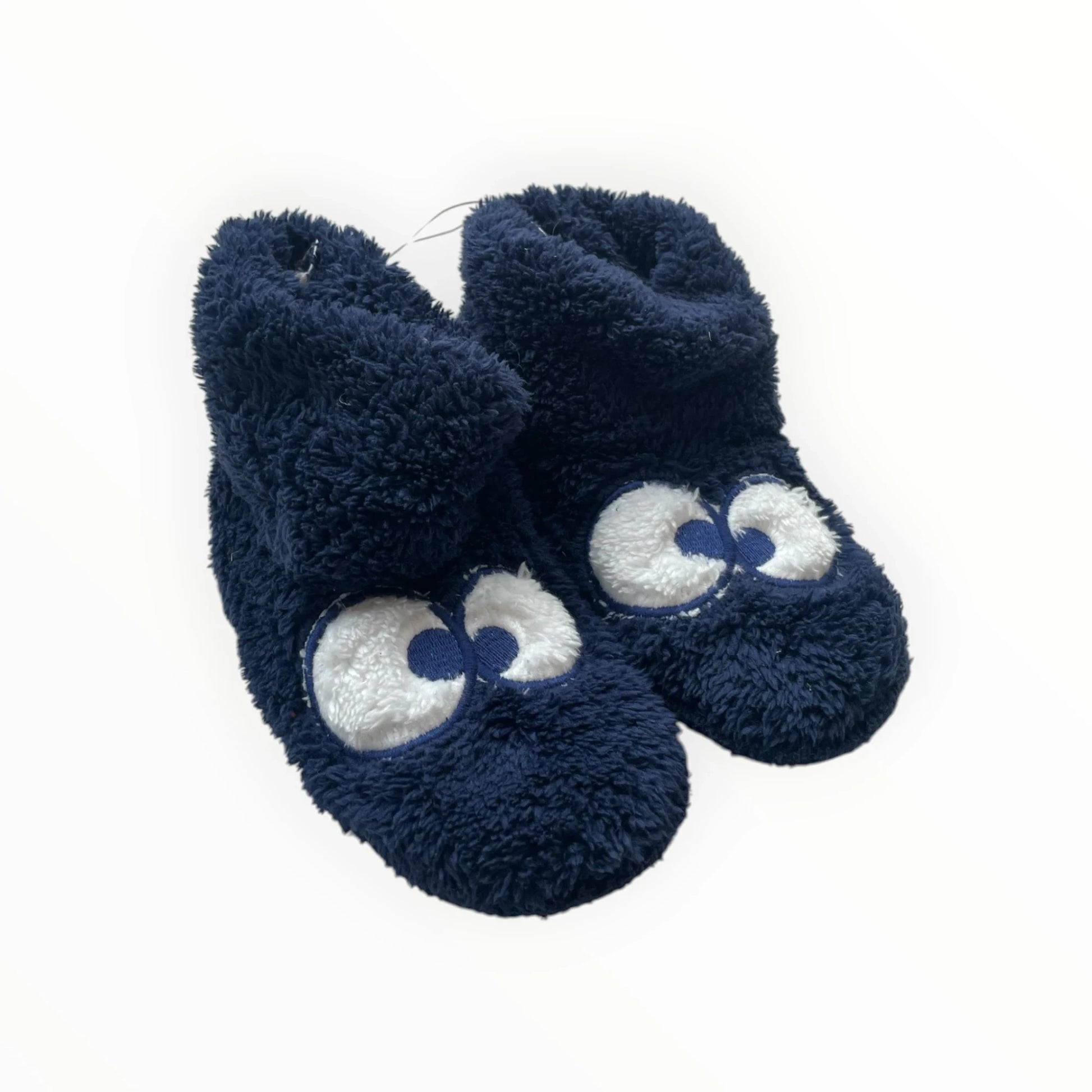 Pierrot Outlet donkerblauwe pluche pantoffels voor kinderen met witte en blauwe ogen. Hoge schacht voor extra warmte.