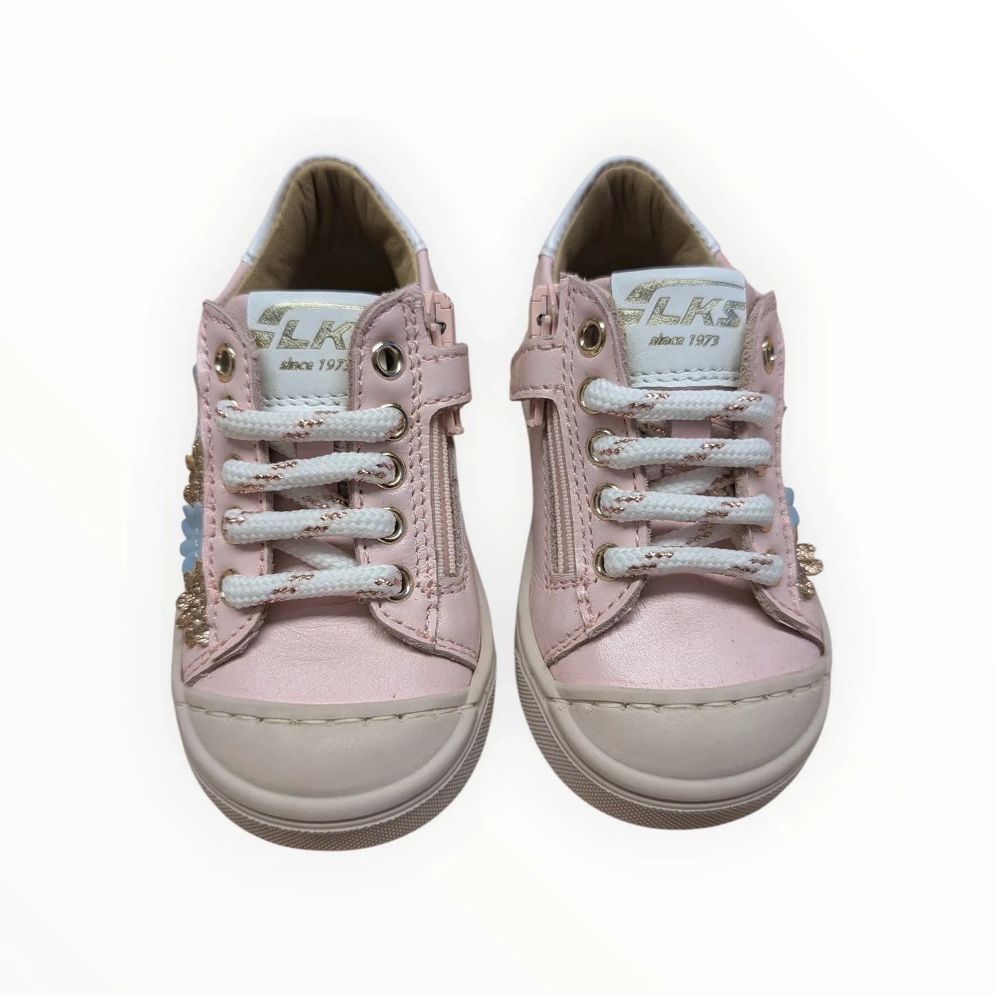 Pierrot Outlet roze leren kindersneakers met bloemenapplicaties, rits en veters. Ideaal voor meisjes.