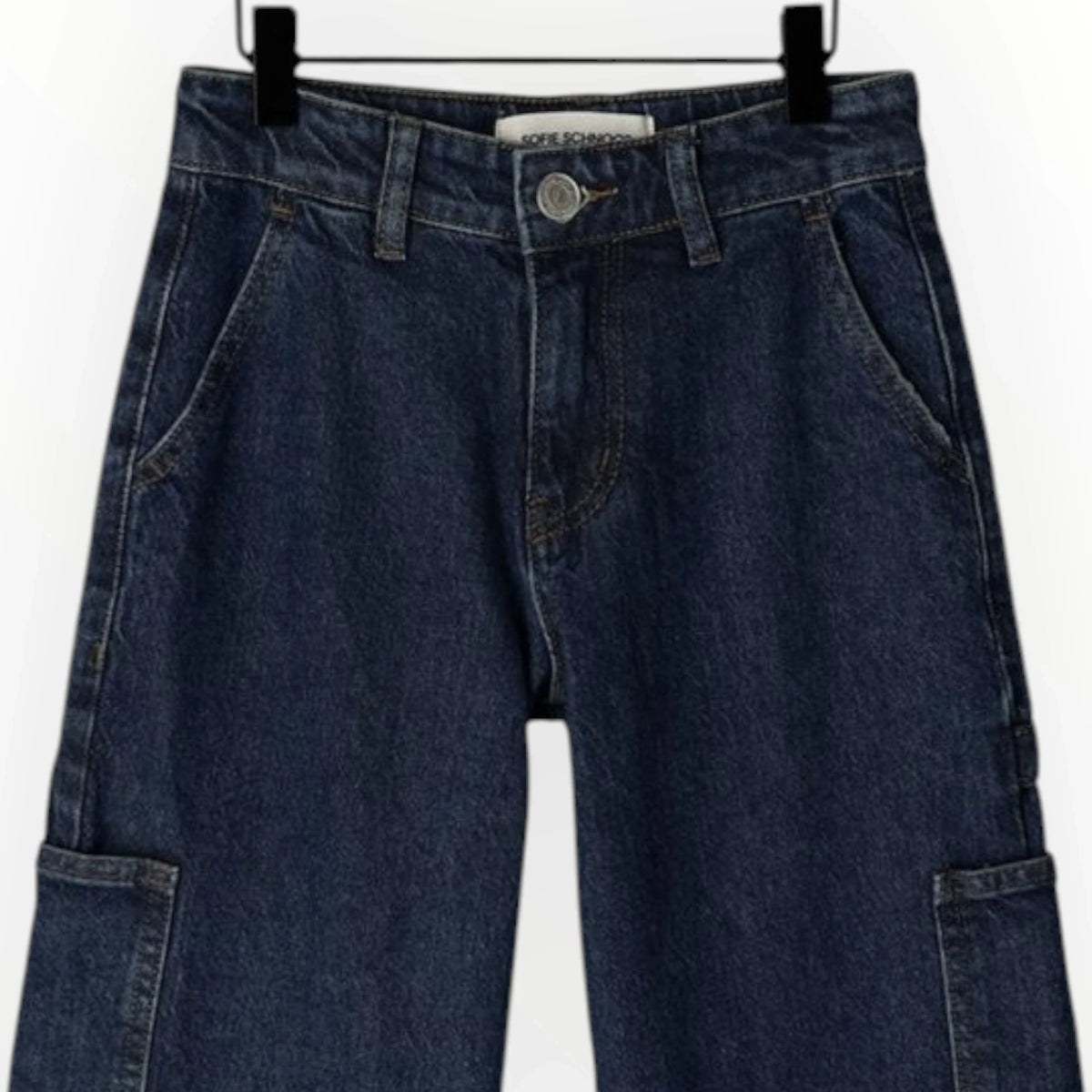 Pierrot Outlet donkerblauwe Sofie Schnoor cargo jeans met wijde pijpen en praktische zakken in hoogwaardig denim