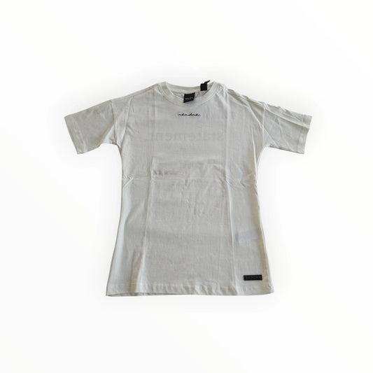 Pierrot Outlet dames T-shirt van katoen in neutrale kleur met tekstprint op de achterkant en logo op de borst.