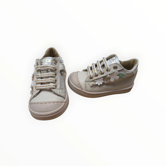 Pierrot Outlet witte leren kindersneakers met gouden veters en bloemenapplicaties, ritssluiting