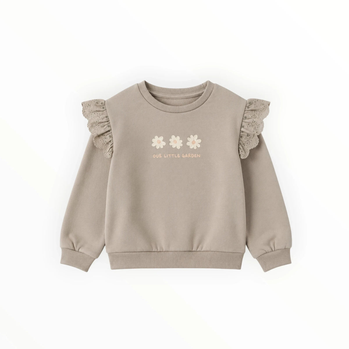 Pierrot Outlet zandkleurige kindersweater met ruches op de schouders, broderie-details en bloemenprint op de voorzijde.