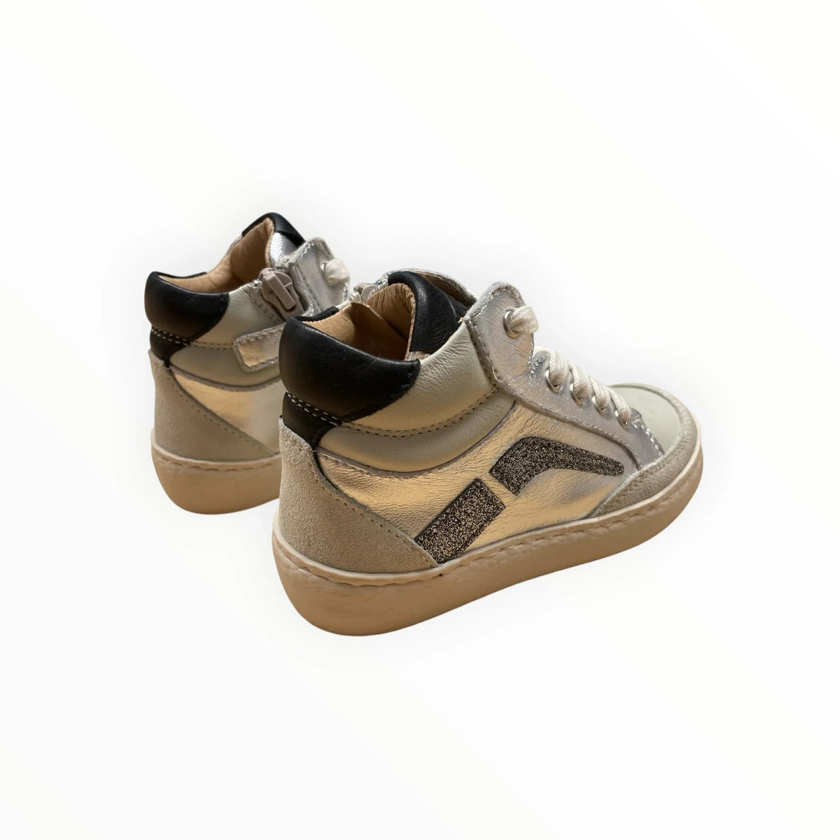 Pierrot Outlet zilveren high-top kindersneakers van leer en suède met glitterdetails en zwarte hielaccenten