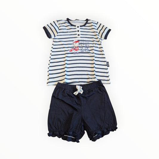 Pierrot Outlet zomerse set met gestreept T-shirt met print en donkerblauwe short met ruches voor kinderen
