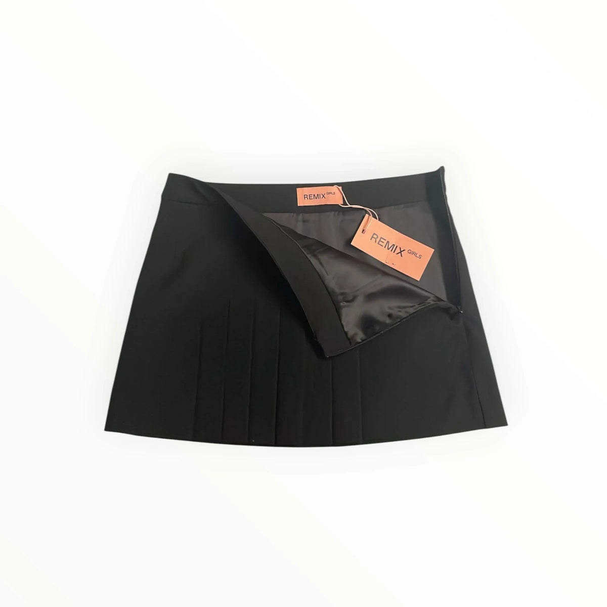 Pierrot Outlet zwarte REMIX GIRLS korte geplooide rok met ritssluiting aan de zijkant en merklabel